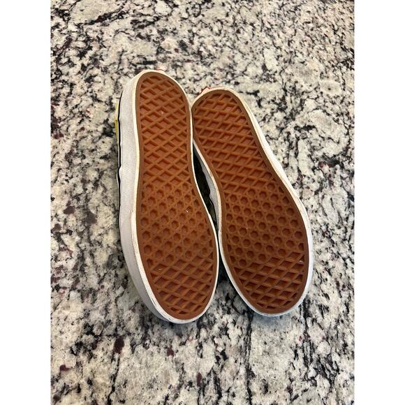 VANS slip on shoes kids size 3 yellow checkered - Picture 12 of 12